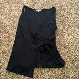 Express XL black tank top